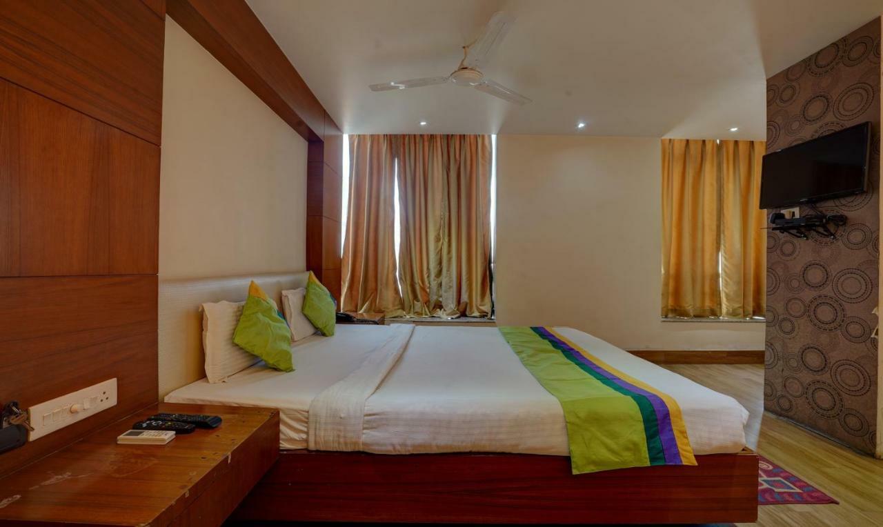 Treebo B&B รานจี ภายนอก รูปภาพ